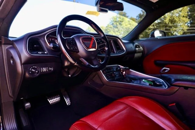 Used 2021 Black Dodge SXT image 19