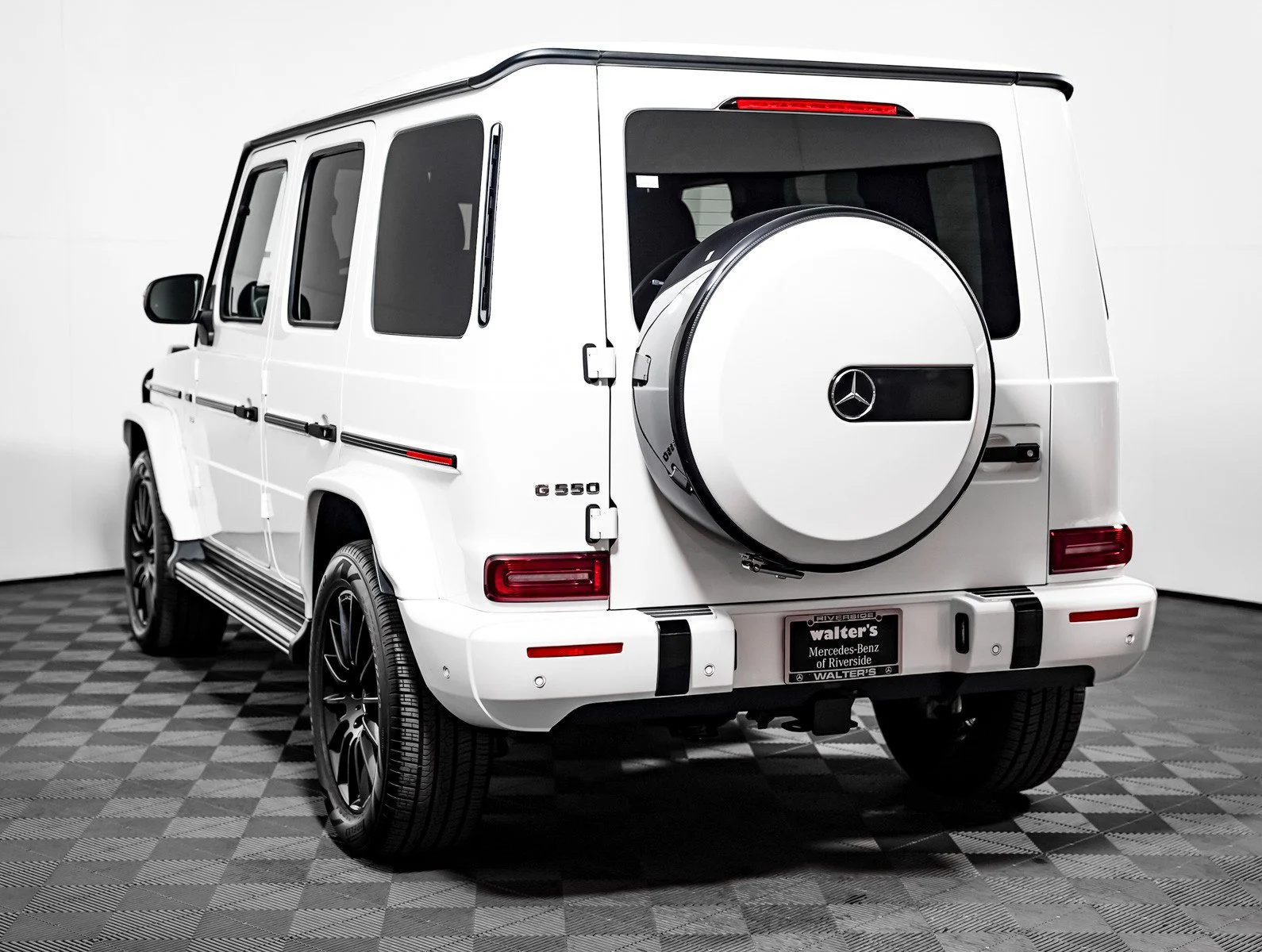 Certified Used 2020 Polar White Mercedes-Benz G 550 4MATIC® image 2