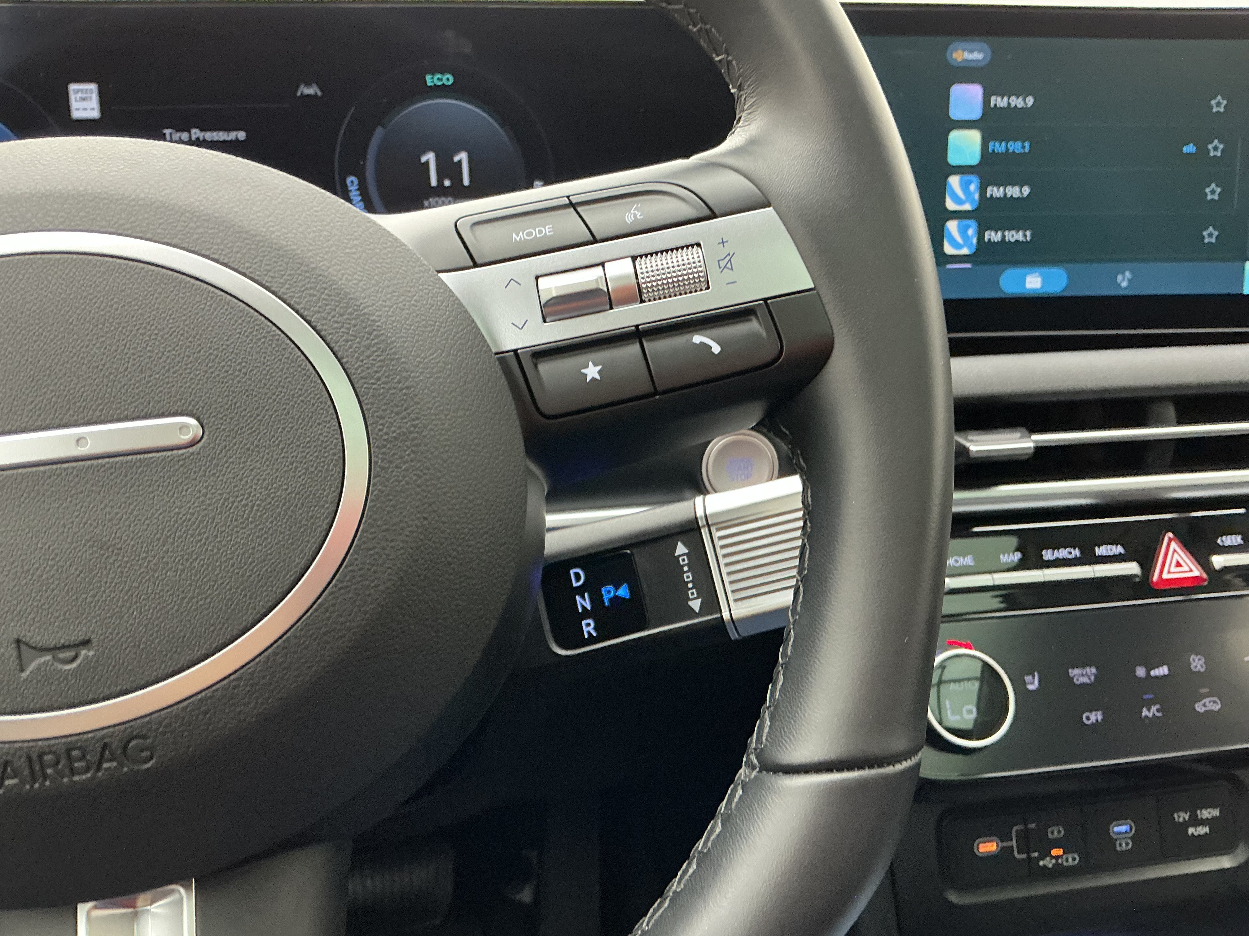 2025 Hyundai Tucson SEL Convenience - Photo 10