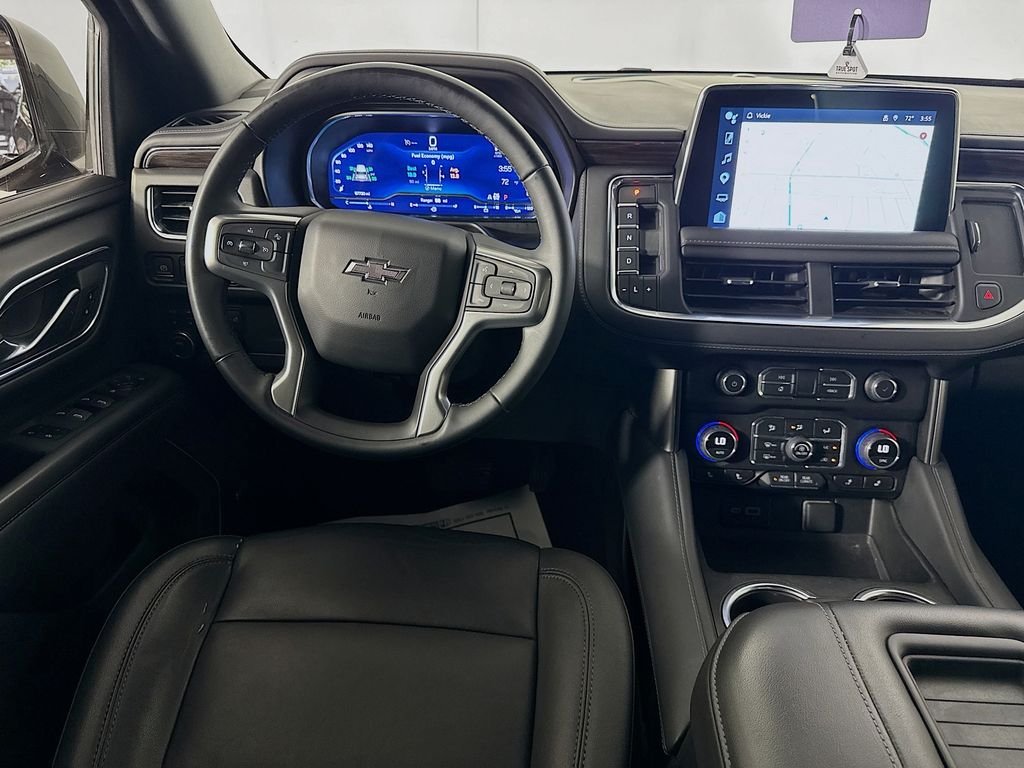 Used 2024 Black Chevrolet Z71 image 25