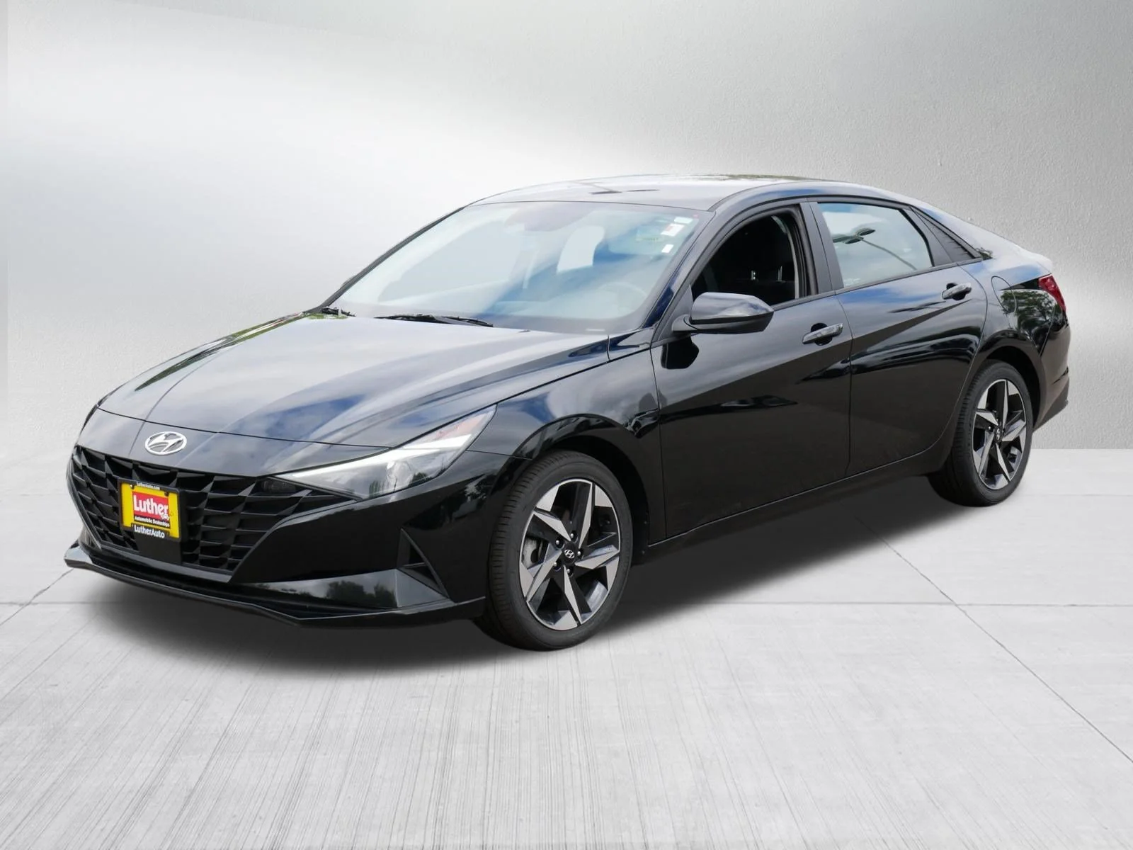 Used 2023 Onyx Black Hyundai SEL image 3