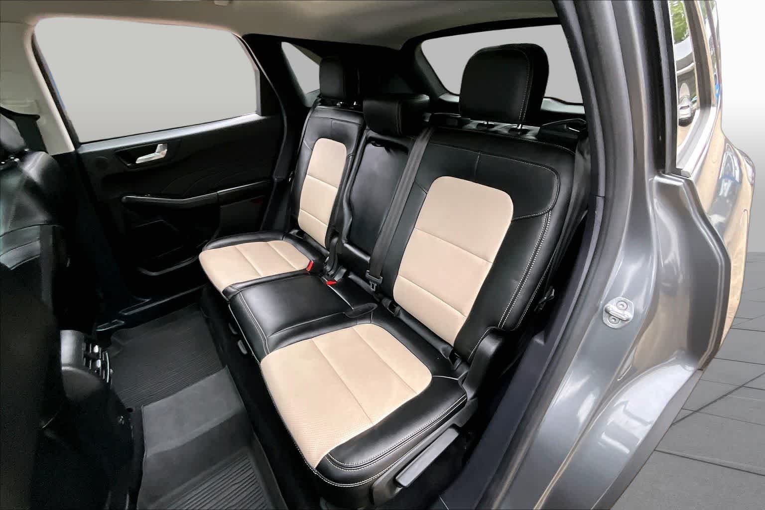 Used 2022 Carbonized Gray Metallic Ford Titanium image 21
