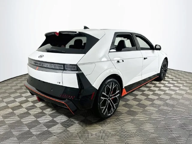New 2026 White Hyundai Base image 3