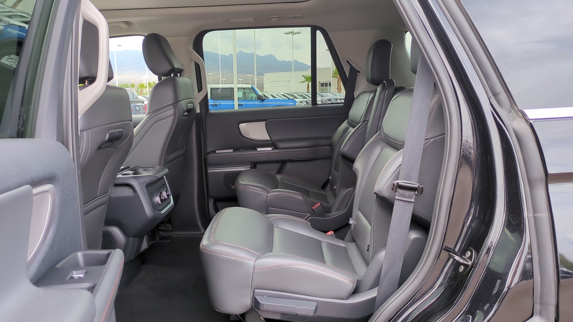 Used 2025 Black Metallic Ford Active image 26
