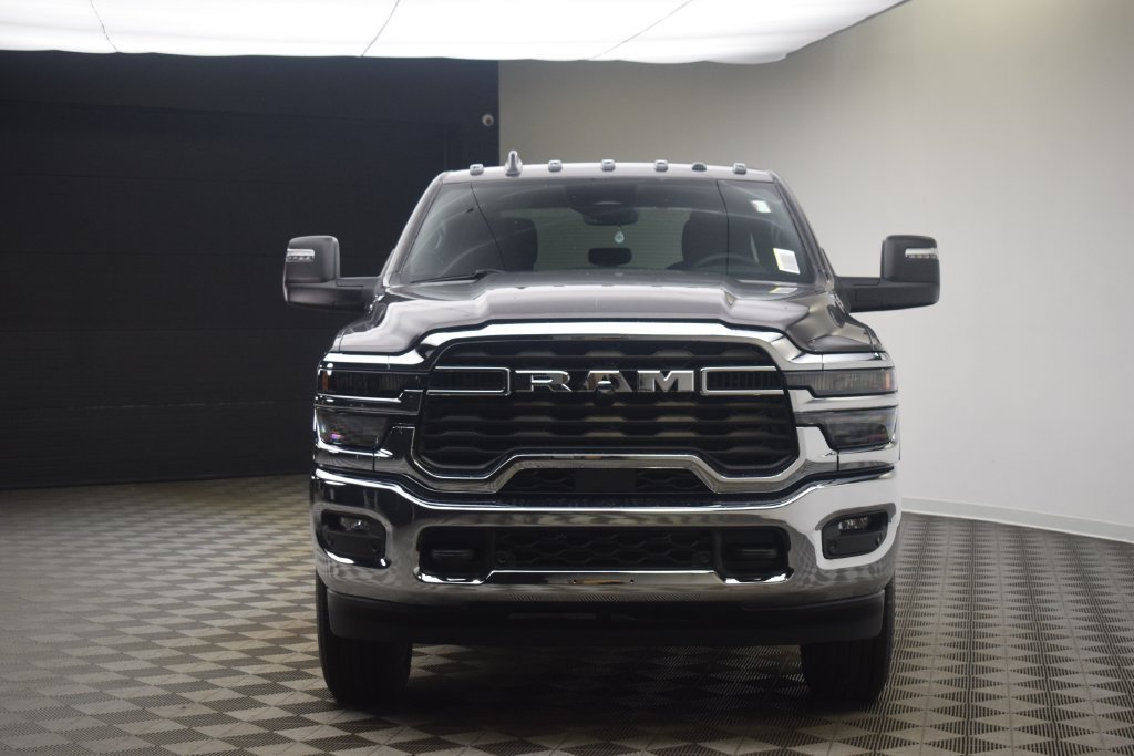 New 2026 Granite Crystal Metallic Clear-Coat Exterior Paint RAM Big Horn image 2