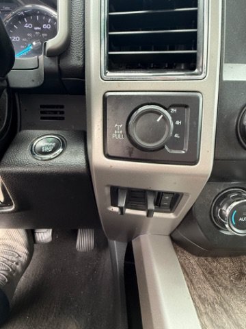 Used 2019 Red Ford LARIAT image 19