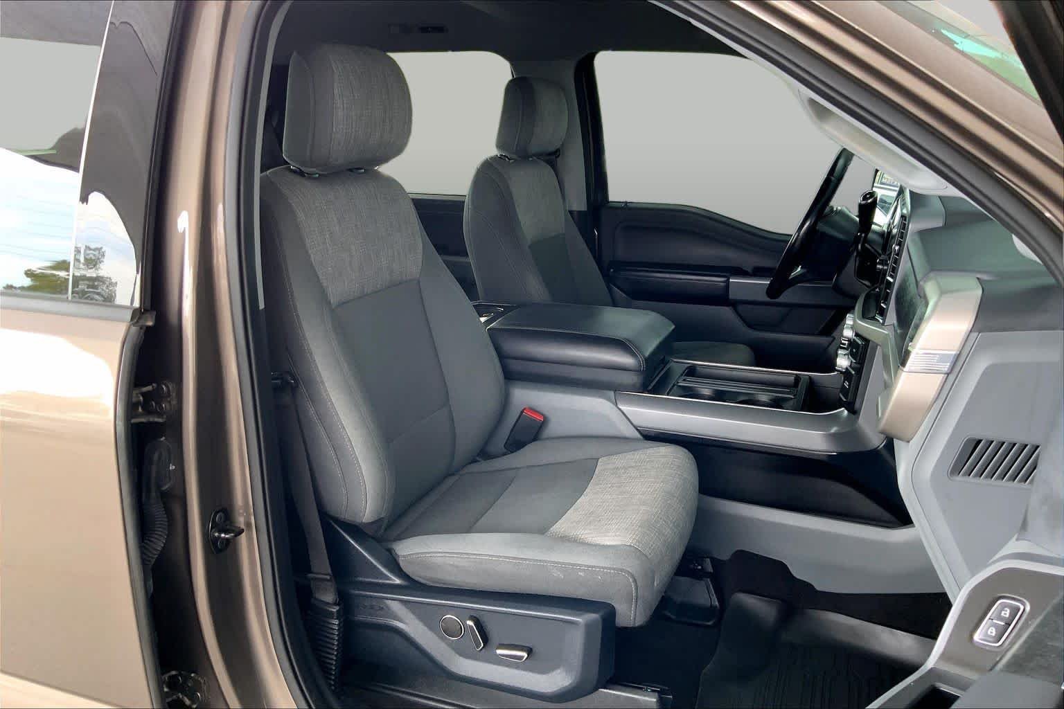 Used 2021 Stone Gray Metallic Ford XLT image 8