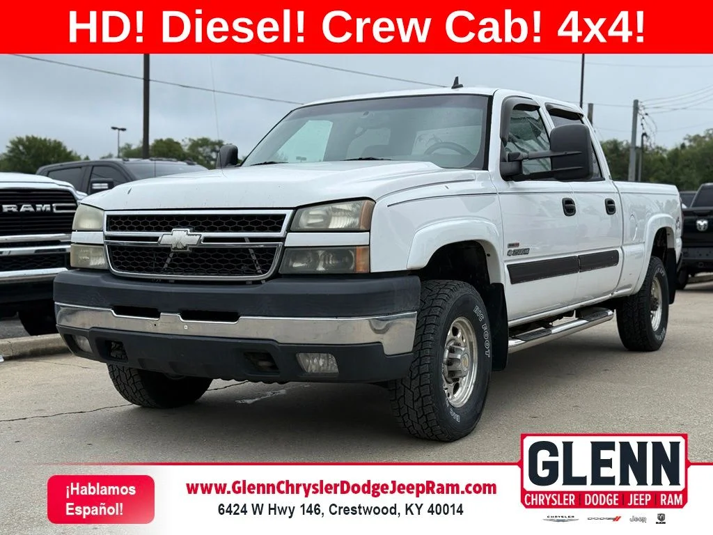 Used 2006 White Chevrolet LT image 1