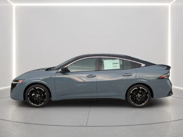 New 2027 Atlantic Gray Metallic / Super Black Two-tone Nissan SR image 3