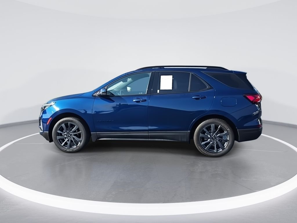 Used 2022 Blue Chevrolet RS image 6