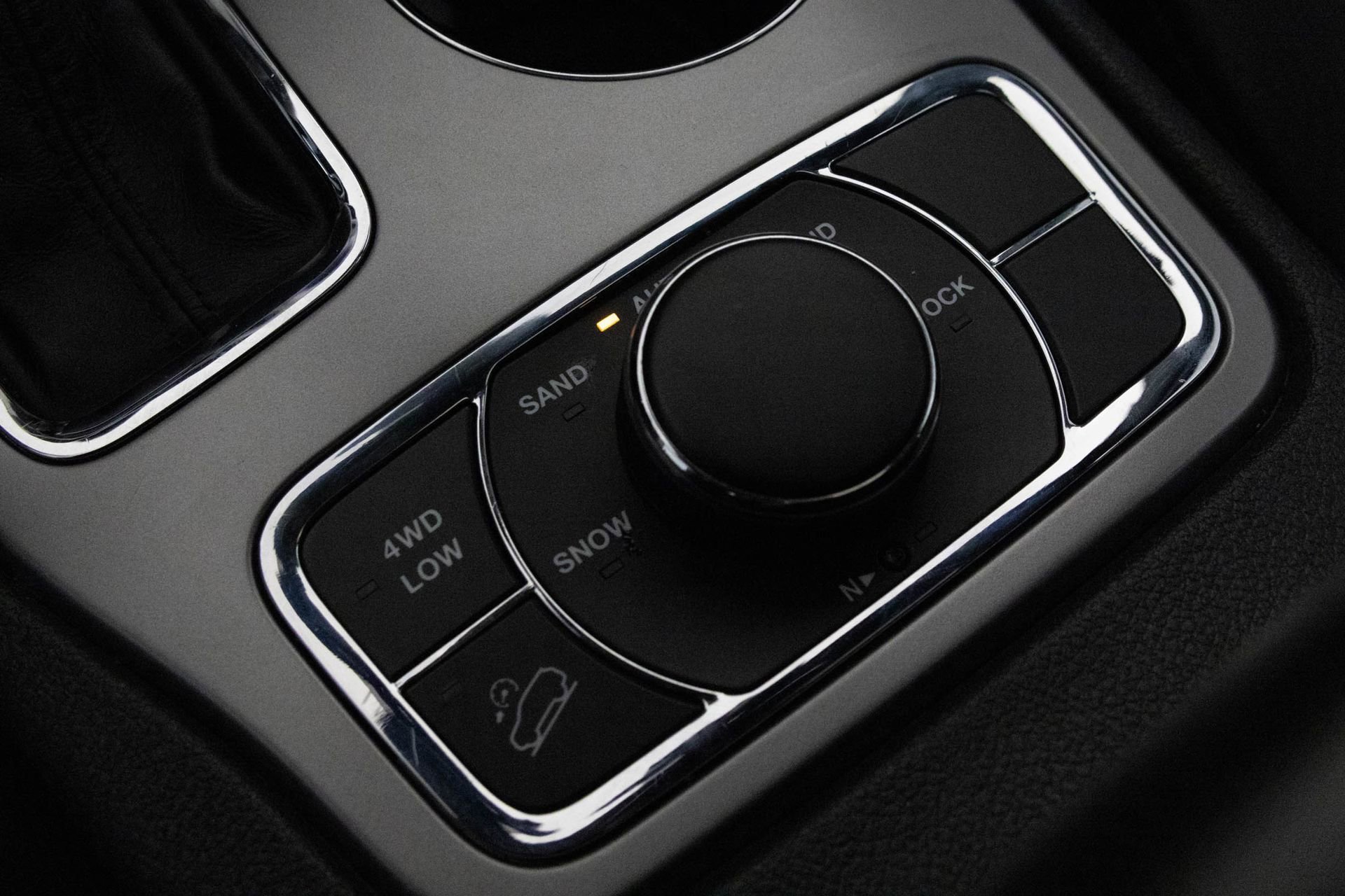 2020 JEEP GRAND CHEROKEE - Image 26