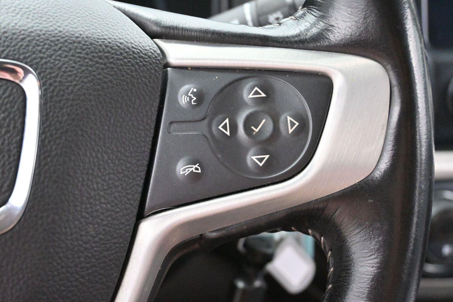 Used 2019 Onyx Black GMC 4WD SLT image 19