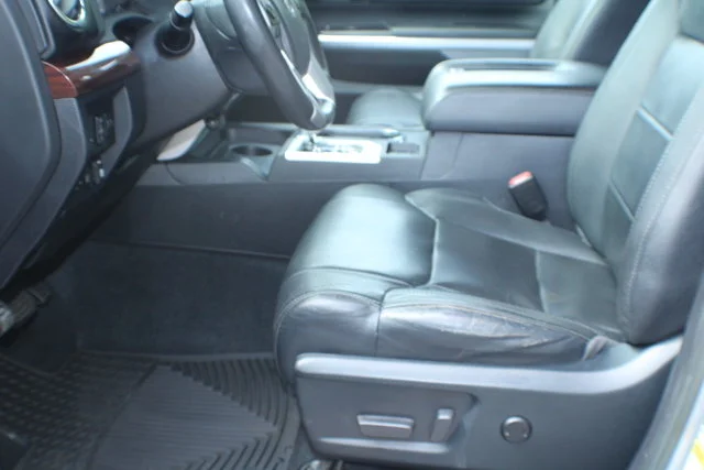 Used 2016 Silver Sky Metallic Toyota LTD image 13