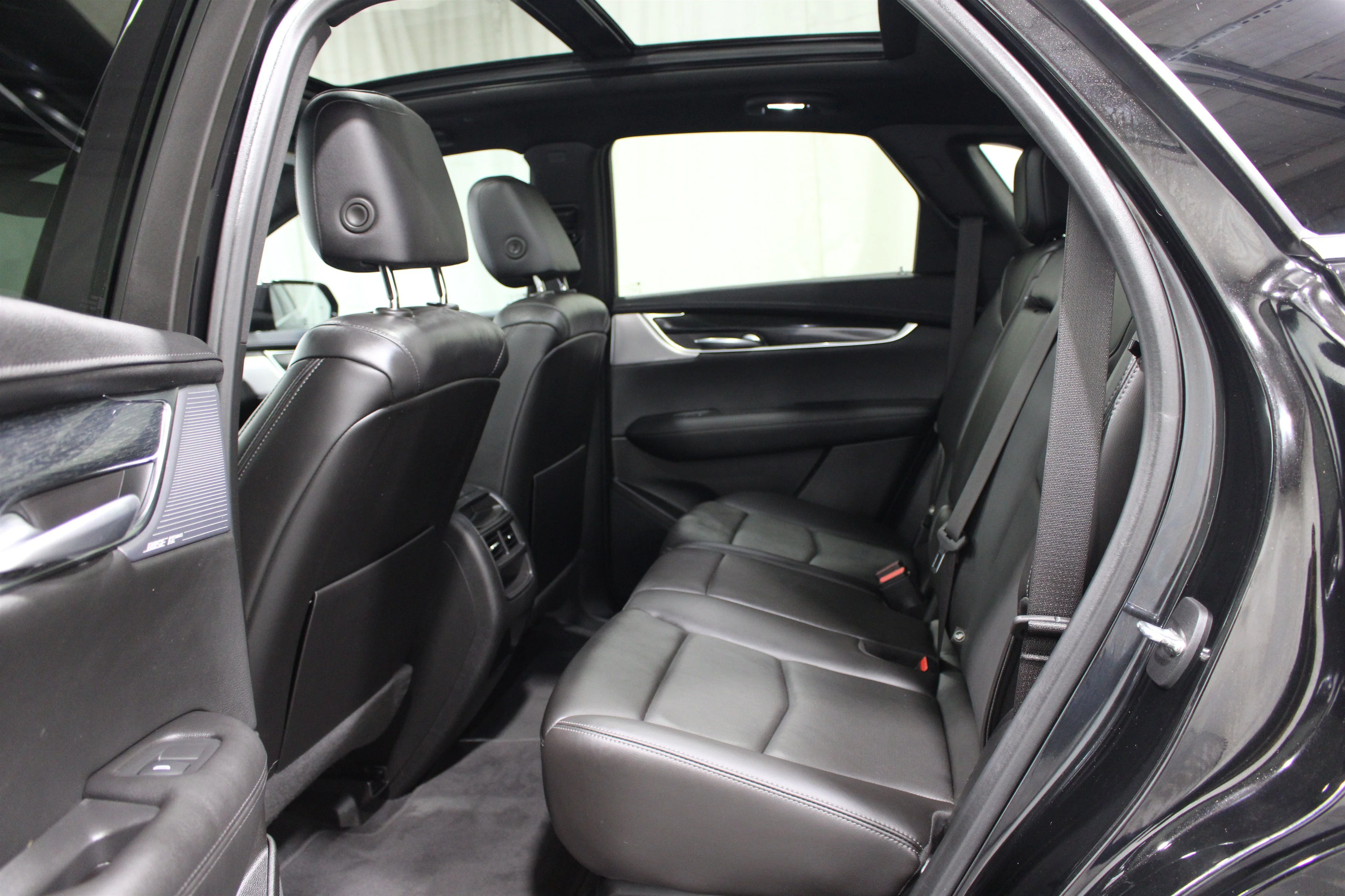 Used 2021 Stellar Black Metallic Cadillac AWD Premium Luxury image 22