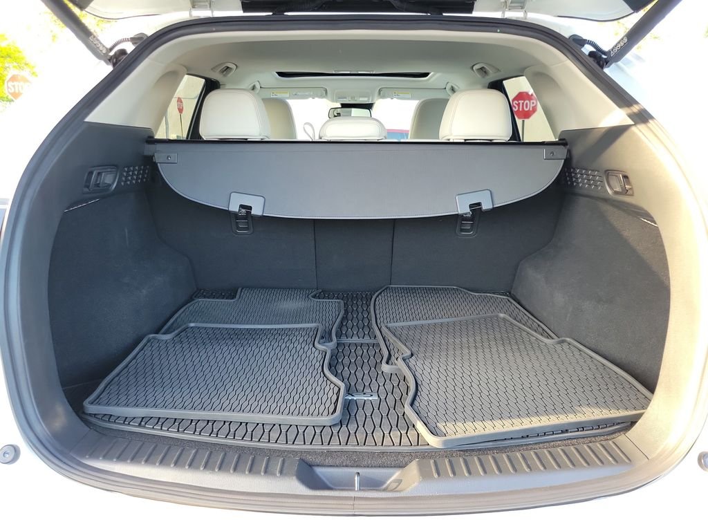 Used 2023 White Mazda 2.5 S Preferred Package image 6