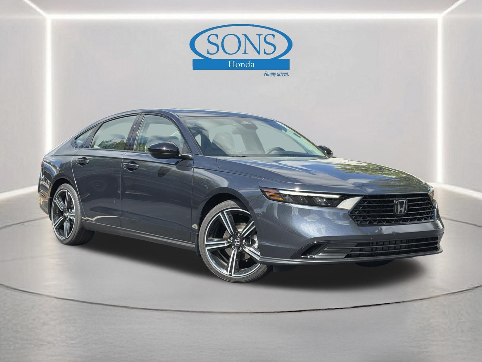 New 2026 Meteorite Gray Metallic Honda SE image 1