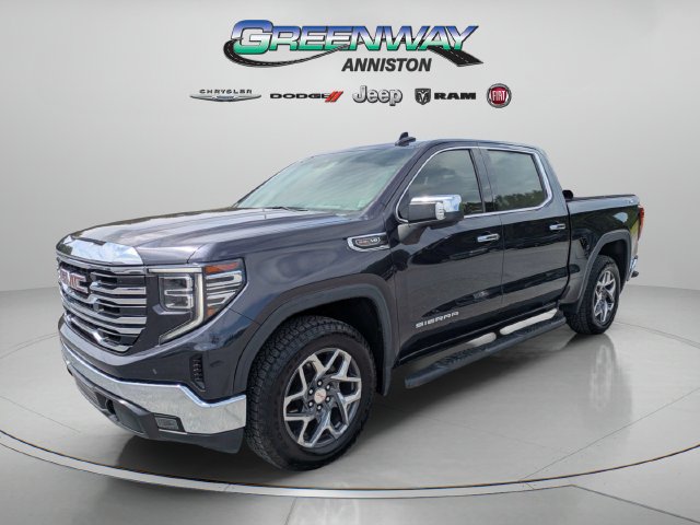Used 2022 Titanium Rush Metallic GMC SLT image 4