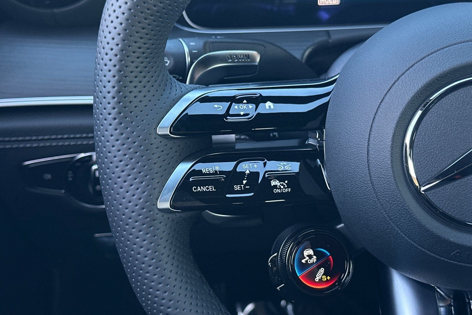 New 2026 Polar White Mercedes-Benz Base image 28