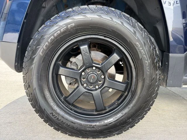 Used 2016 Blue Jeep Sport image 12
