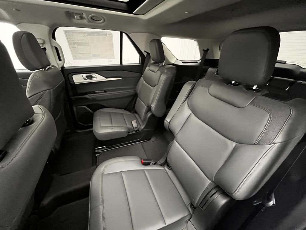 New 2026 White Ford Active image 31