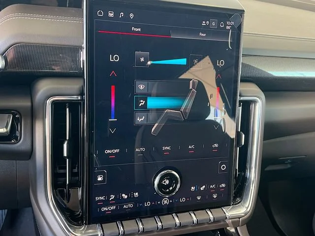 2026 GMC Yukon XL Elevation - Photo 11