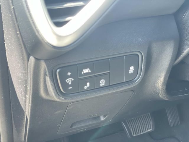 Used 2020 Gray Kia S image 17