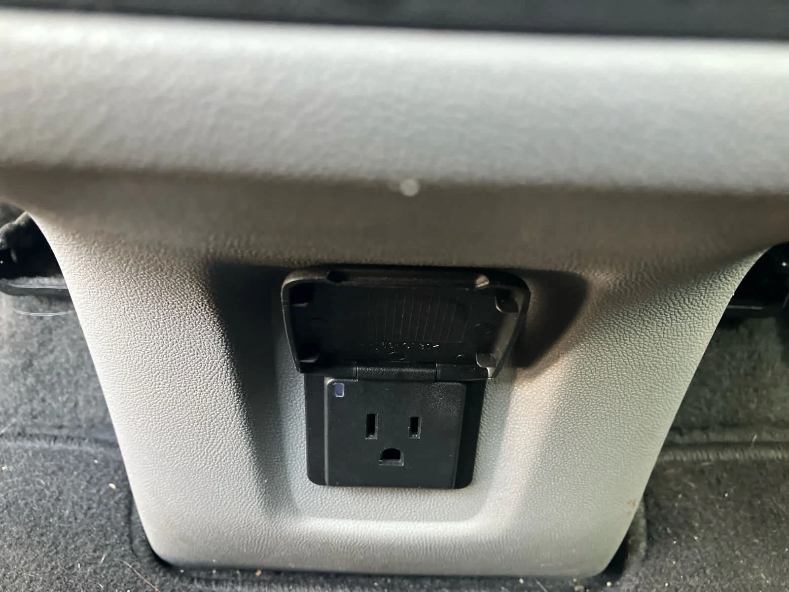 Used 2019 Quicksilver Metallic GMC SLT image 30