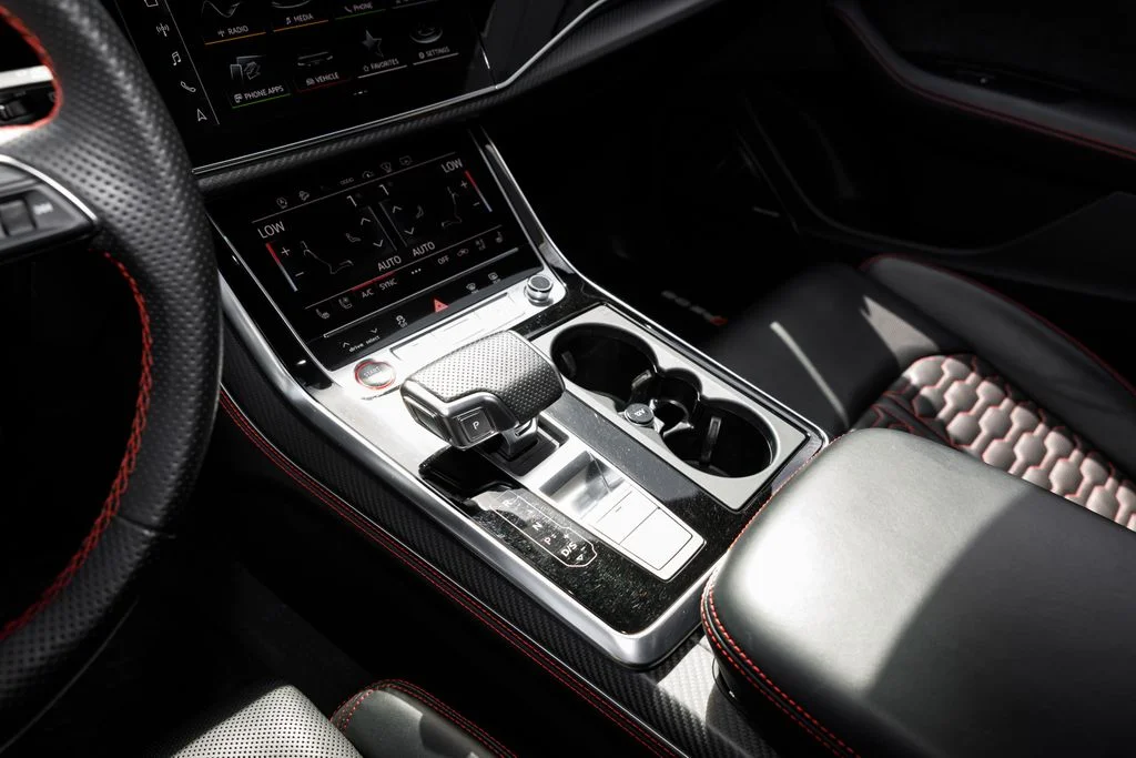 Used 2023  Audi 4.0T image 25