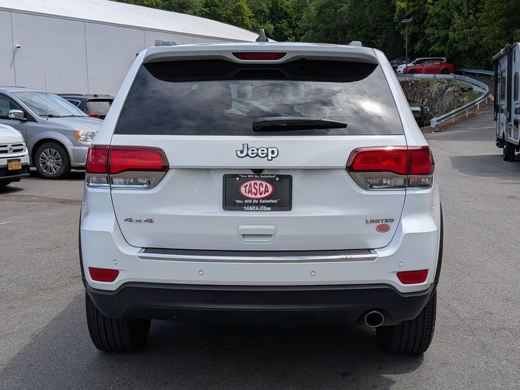 Used 2020 White Jeep Limited image 4