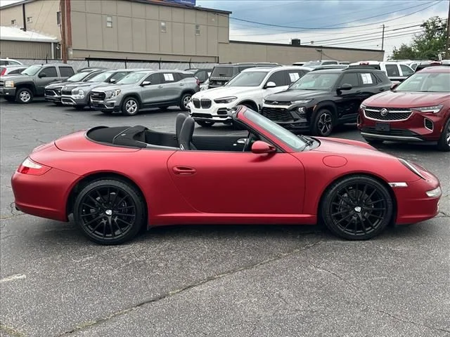 Used 2006  Porsche Carrera image 12