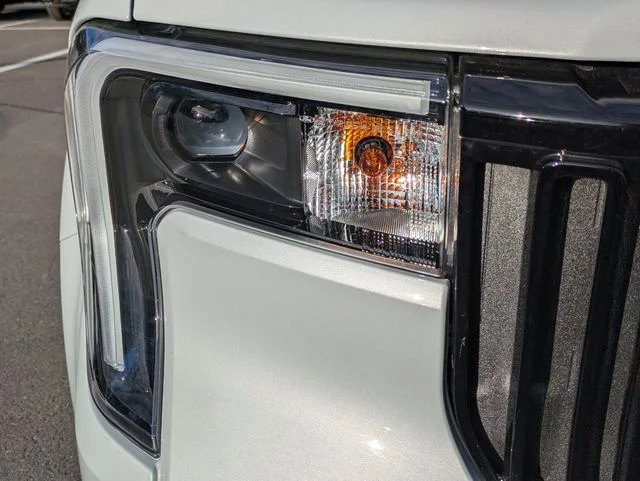 New 2026 Space White Metallic Ford Lobo™ image 10