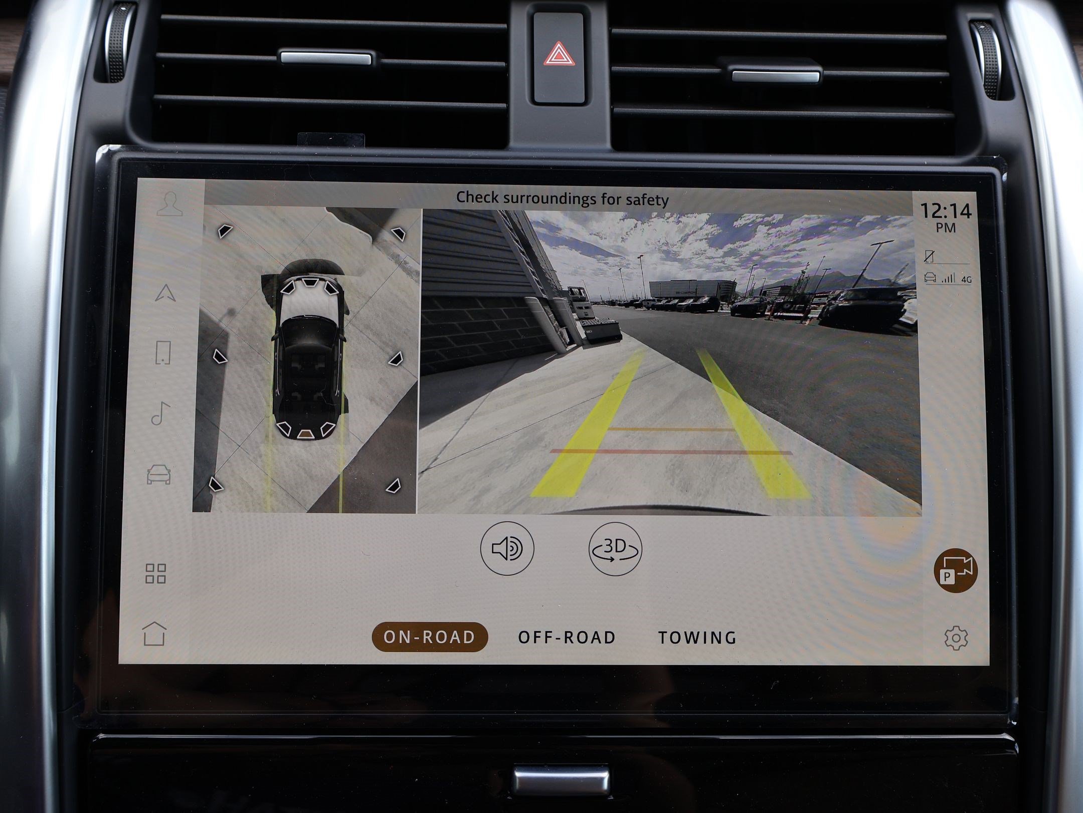 New 2026 Eiger Grey LAND ROVER Dynamic SE image 15