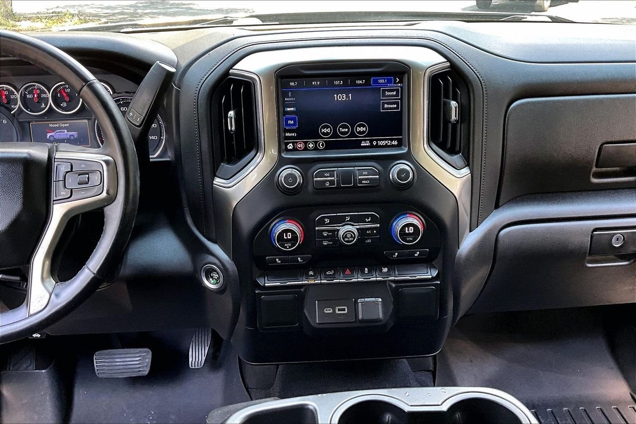 Used 2021 Black Chevrolet RST image 9