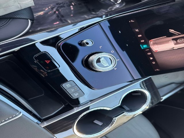 2026 Cadillac Escalade Sport - Photo 32