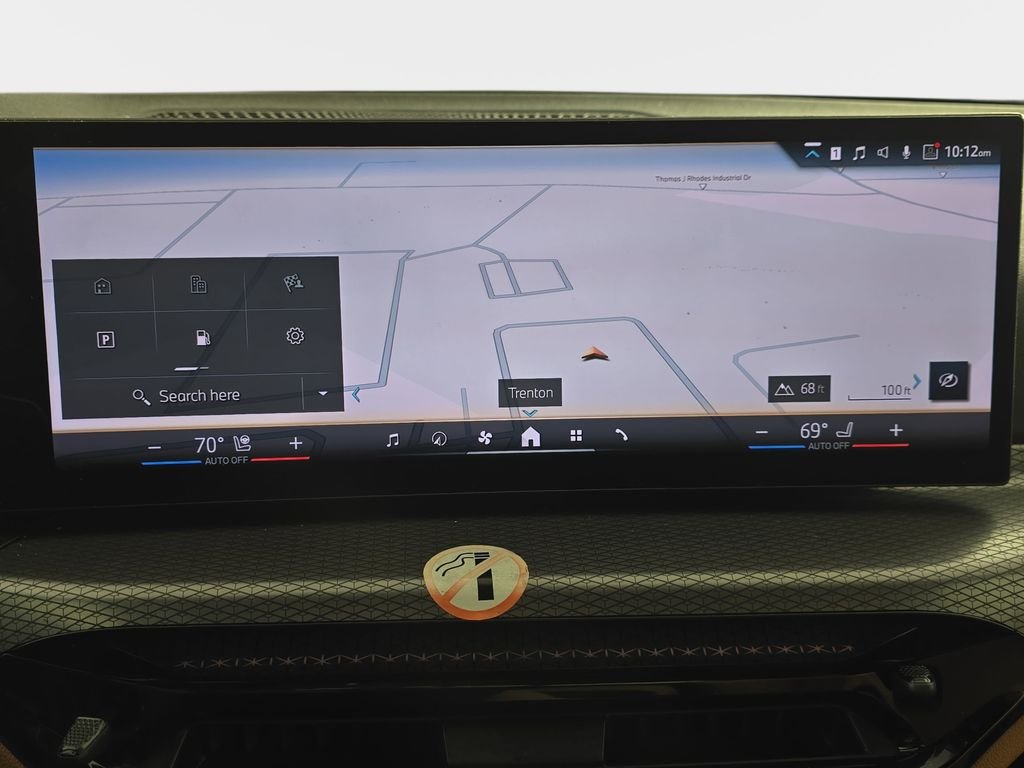 2025 BMW 3 Series 330i - Photo 25