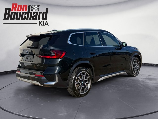 Used 2023 Black BMW xDrive28i image 2