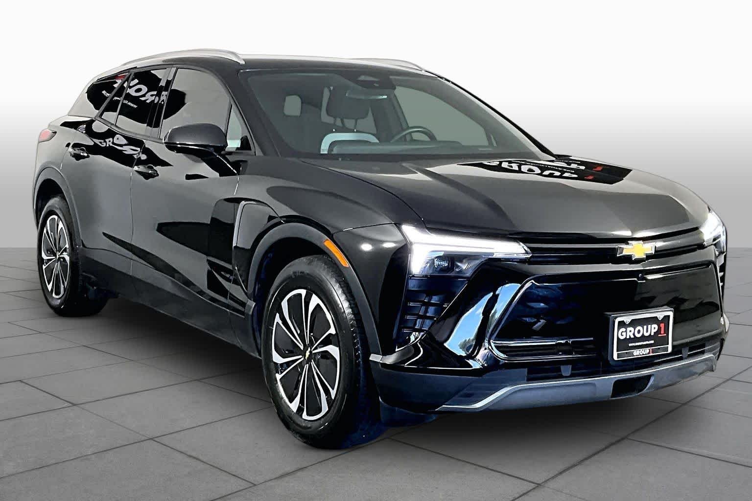 Used 2024 Chevrolet Blazer EV LT with VIN 3GNKDBRJ0RS202953 for sale in Houston, TX
