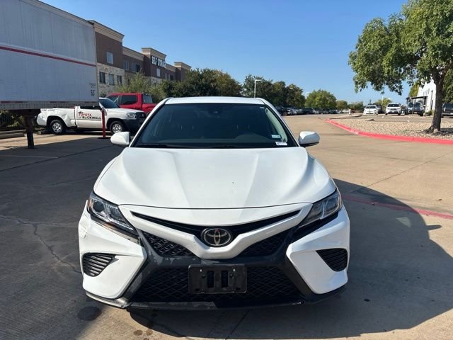 Used 2020 White Toyota SE image 2