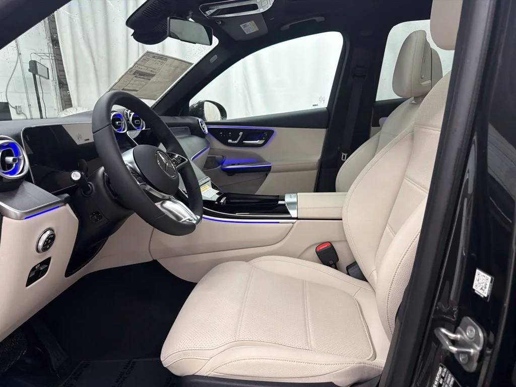 New 2027 Gray Mercedes-Benz GLC 300 image 12