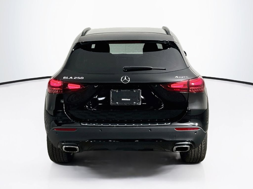 New 2026 Night Black Mercedes-Benz GLA 250 image 5