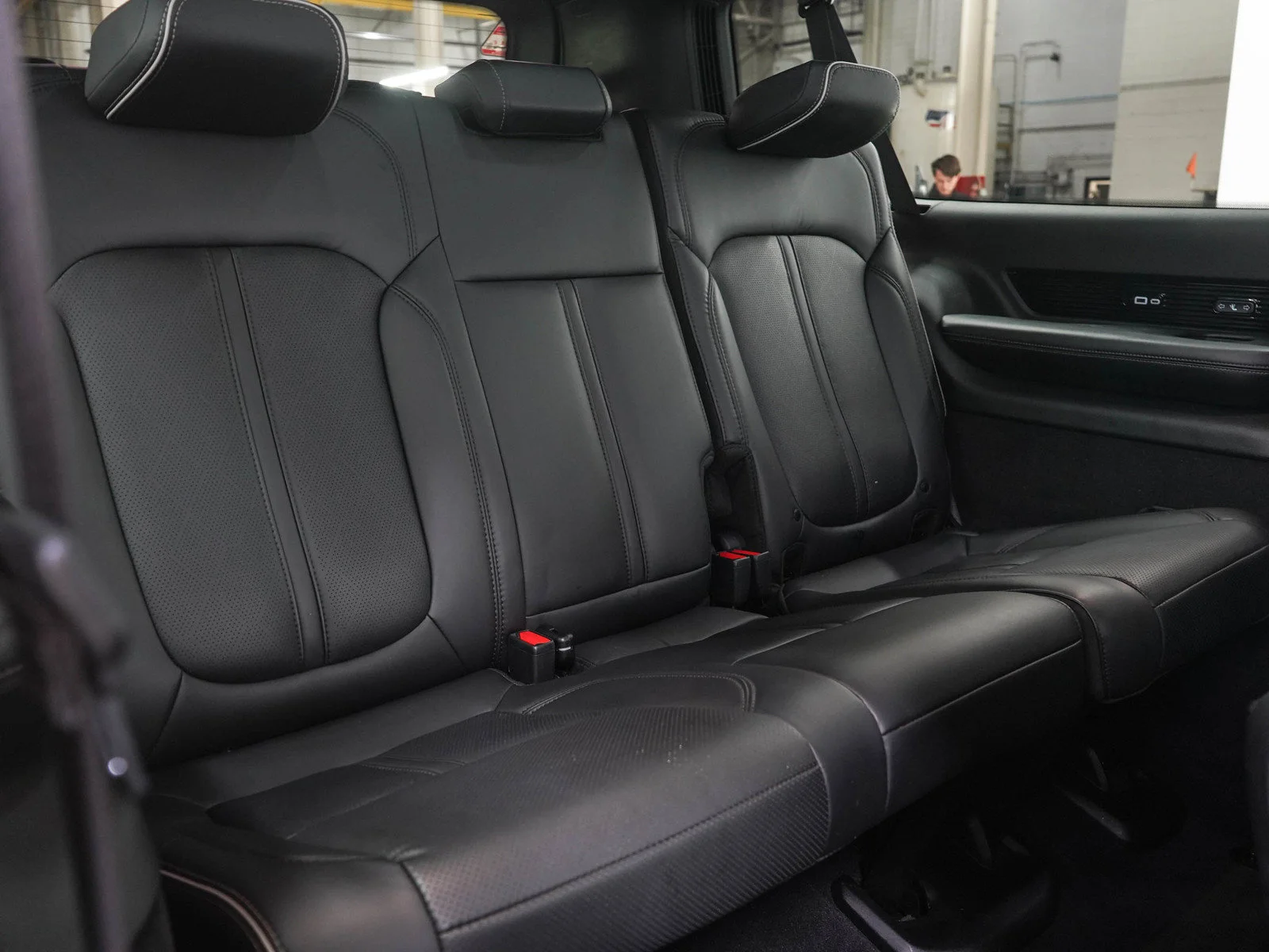 Used 2024 Midnight Sky Jeep Series II image 15