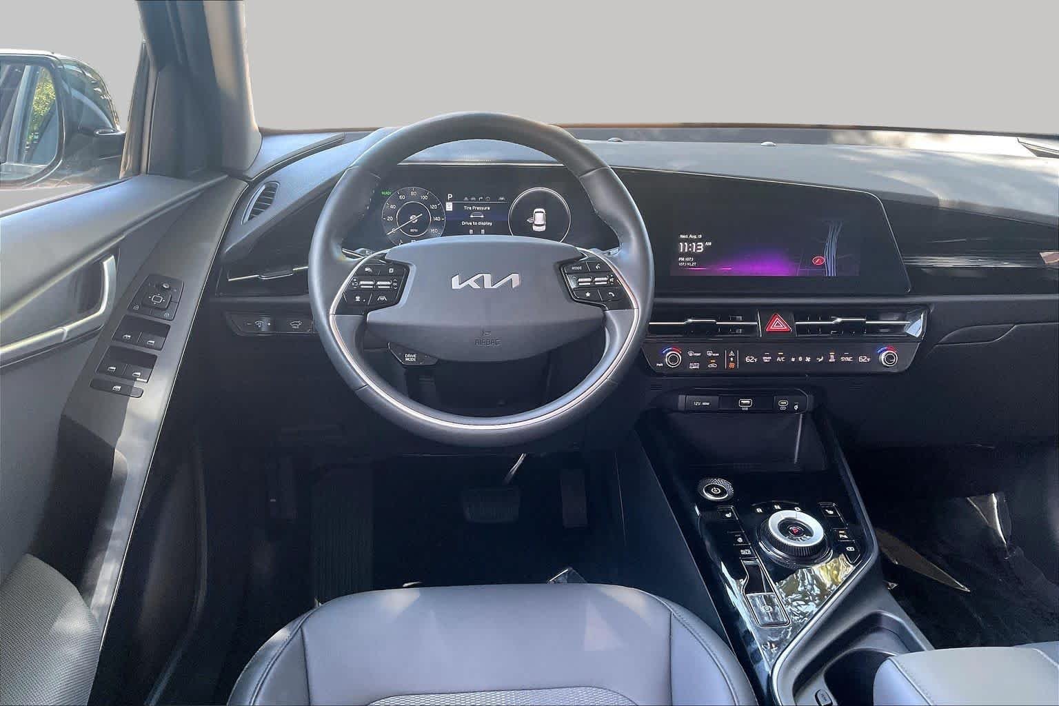 Pre-Owned 2023 Kia Niro EV Wind