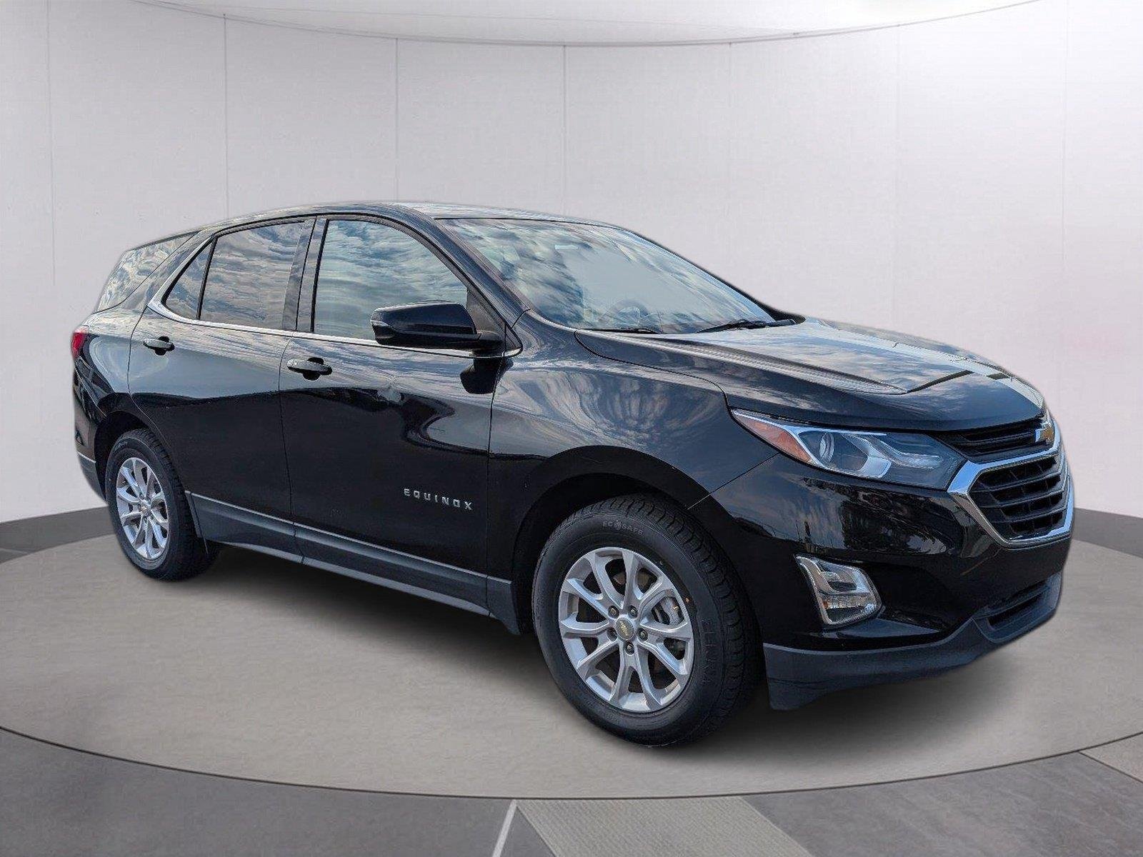 Used 2019 MOSAIC BLACK METALLIC Chevrolet LT image 9