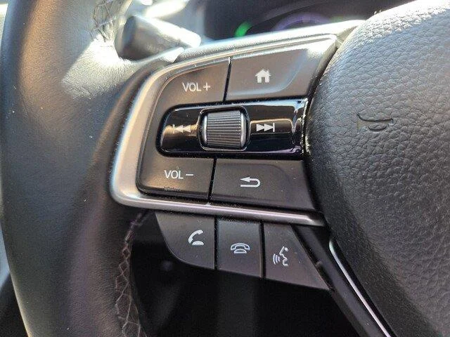 Used 2019 Crystal Black Pearl Honda Touring image 13