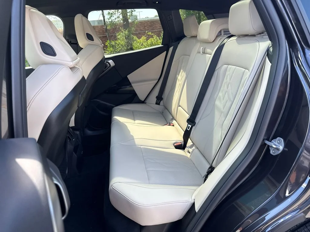 New 2026 Gray BMW 30 xDrive image 23