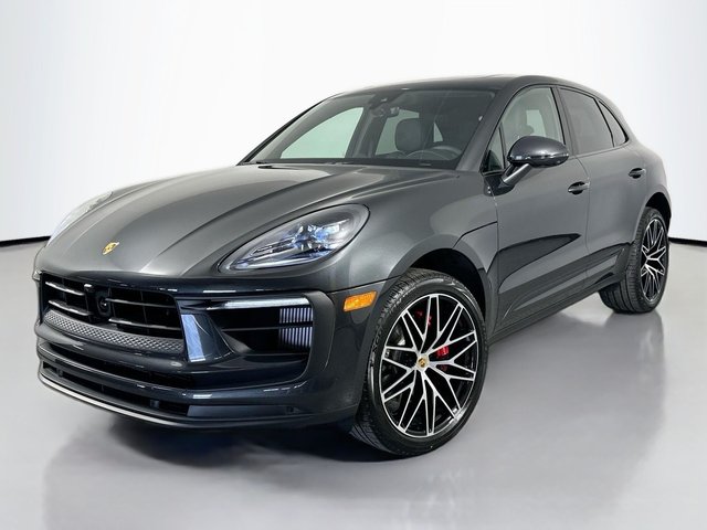 Pre-Owned 2025 Porsche Macan S With Navigation &amp; AWD