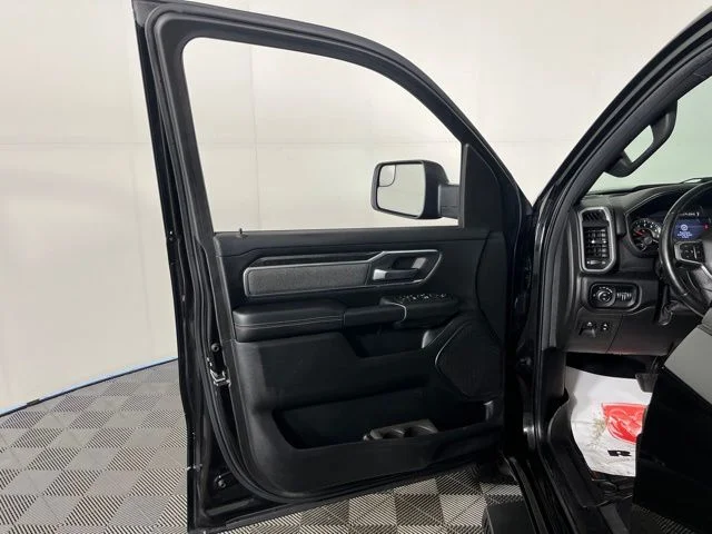 Used 2019 Black Ram Big Horn/Lone Star image 15