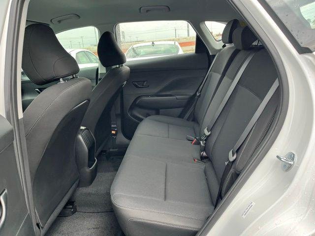 New 2026 White Hyundai SE FWD image 18