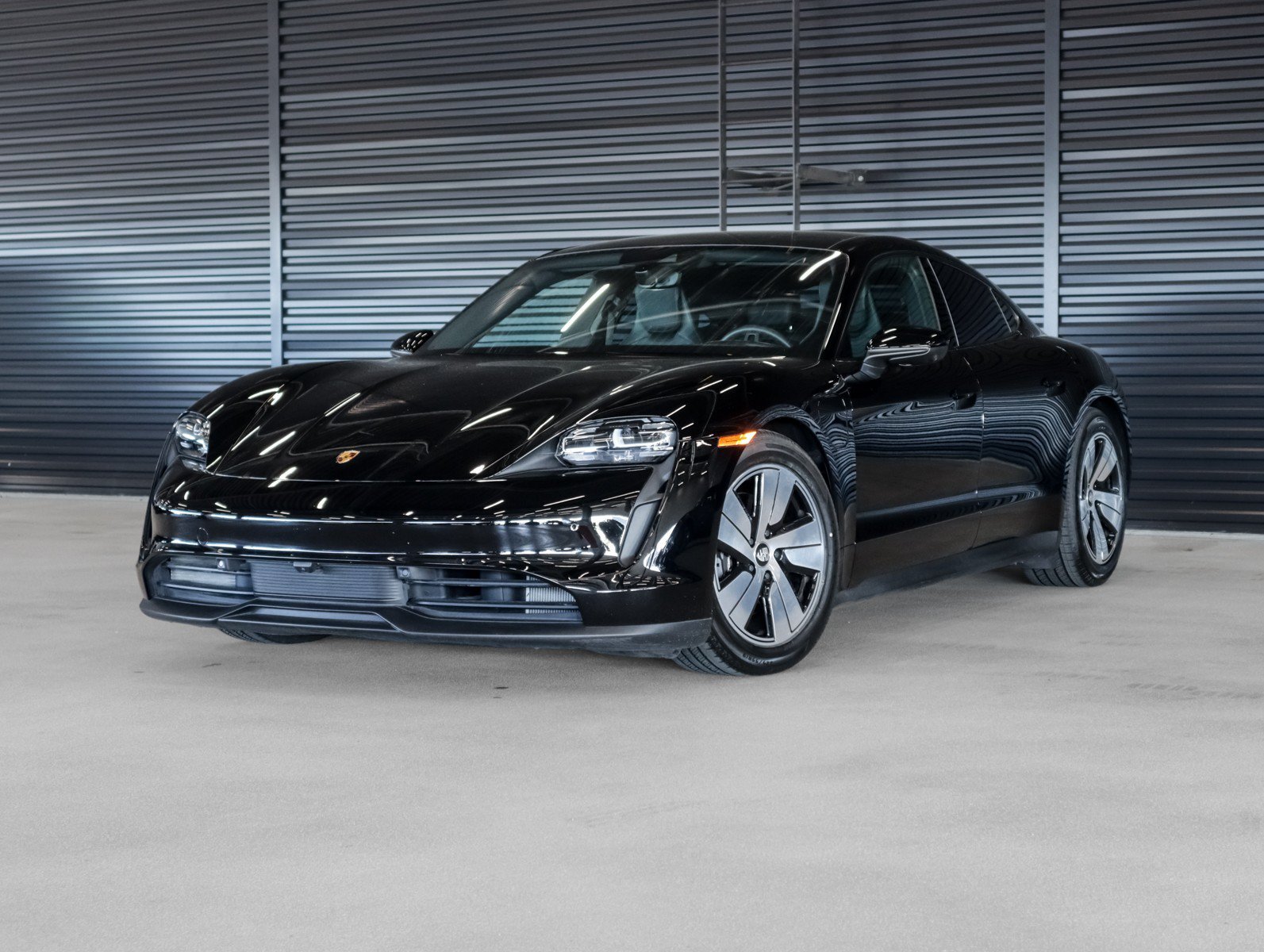 2023 Porsche Taycan