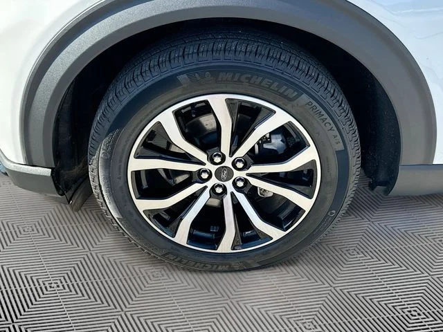 Used 2025 White Ford ST-Line image 30
